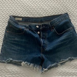 Livi’s denim shorts, size 10W